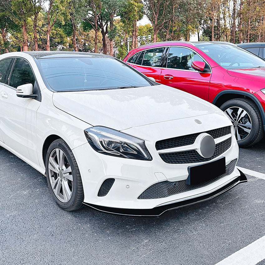 Mercedes A-Klasse W176 Facelift AMG Stijl Hoogglans Zwart Voorlip Splitter (2016-2018)