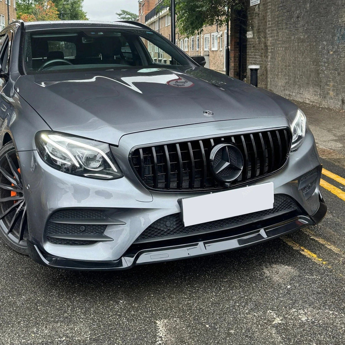 Mercedes E-Klasse W213 4-Deurs AMG Stijl Hoogglans Zwart Voorlip Splitter (2017-2020)