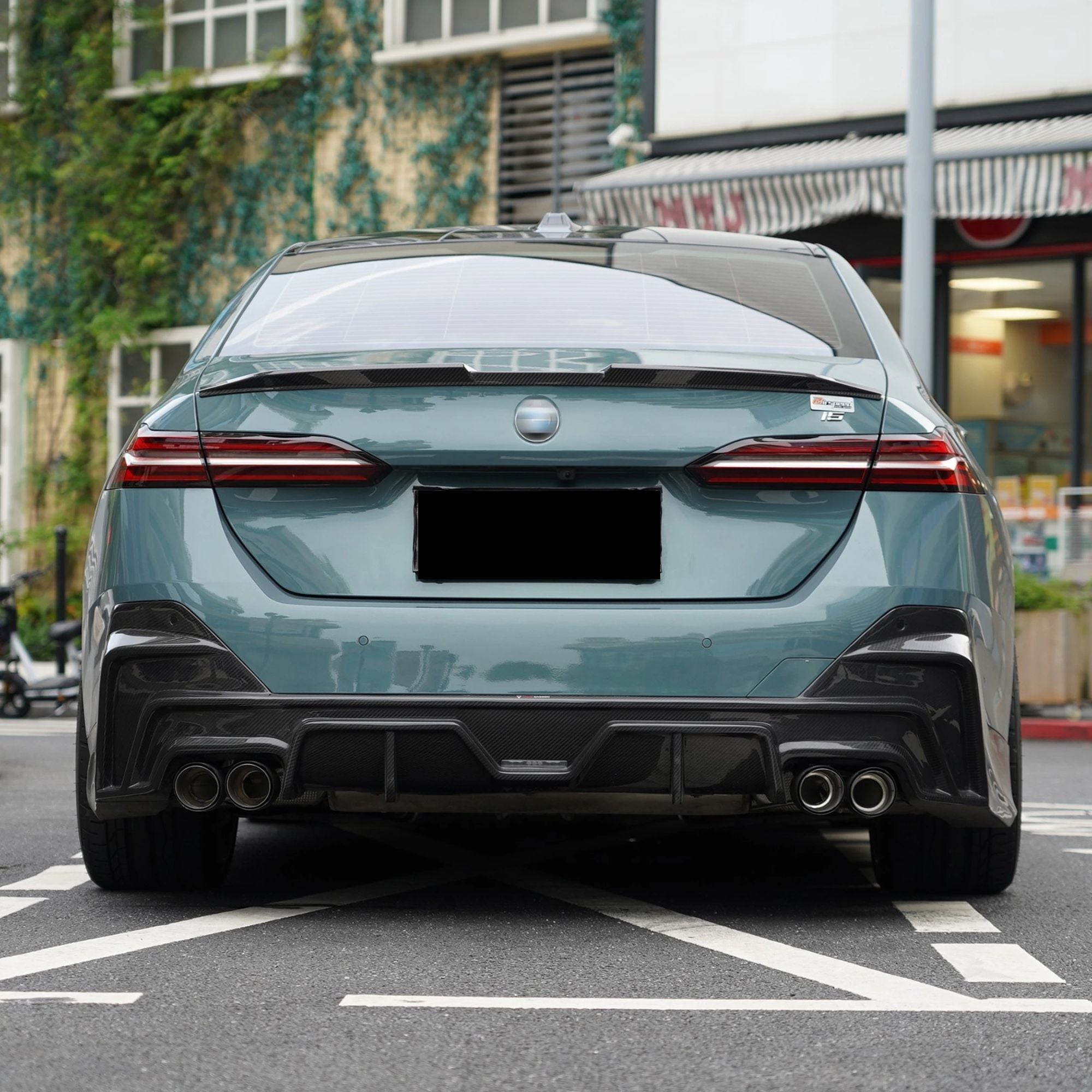 BMW Série 5 G60 G61 Carbone Pré-imprégné Tk Style Diffuseur Par OPTIC (2024+)