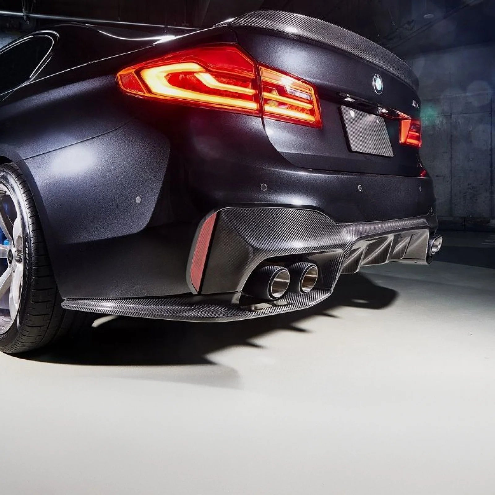 BMW M5 F90 Carbone 3D Style Diffuseur (2017-2024)