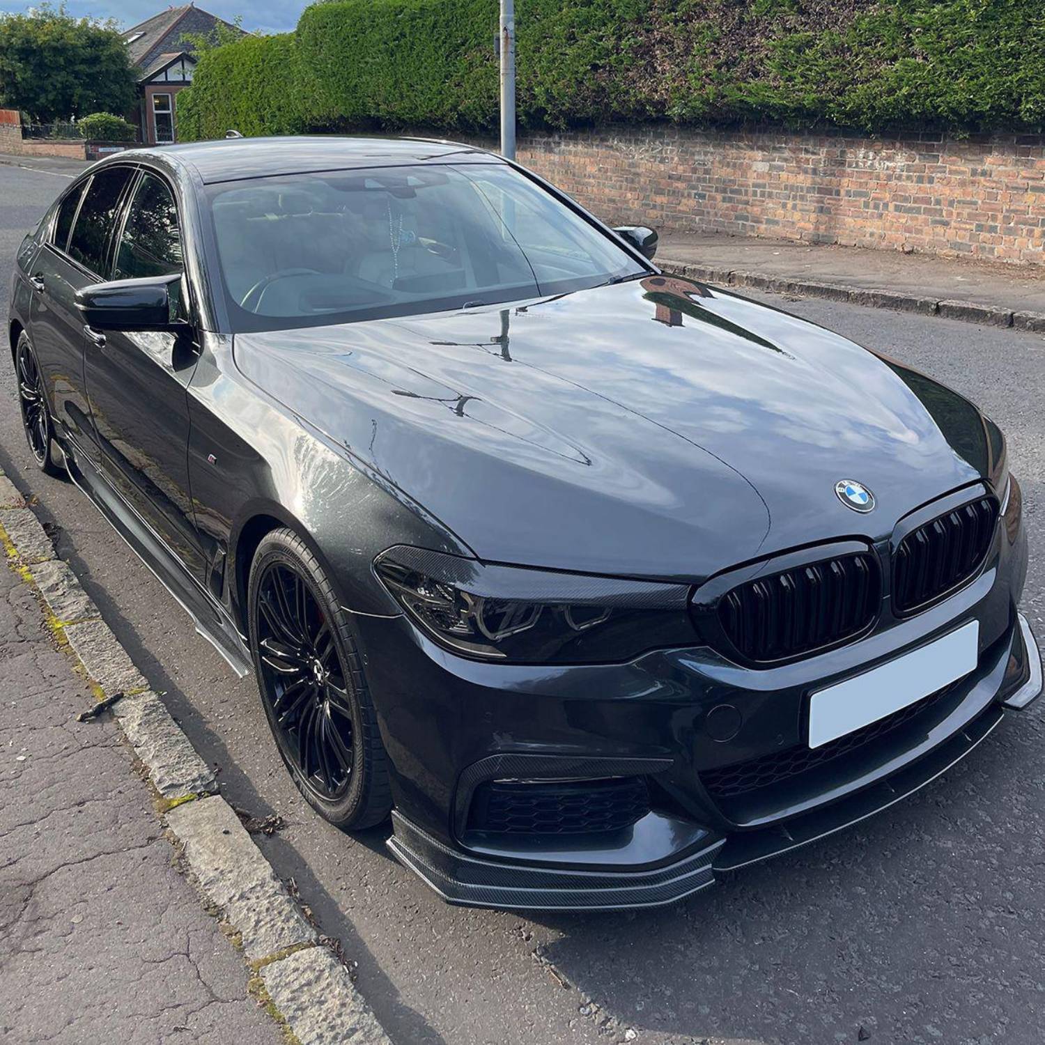 BMW Série 5 G30 M-Sport Carbone Fd Style Lame avant (2017-2020)
