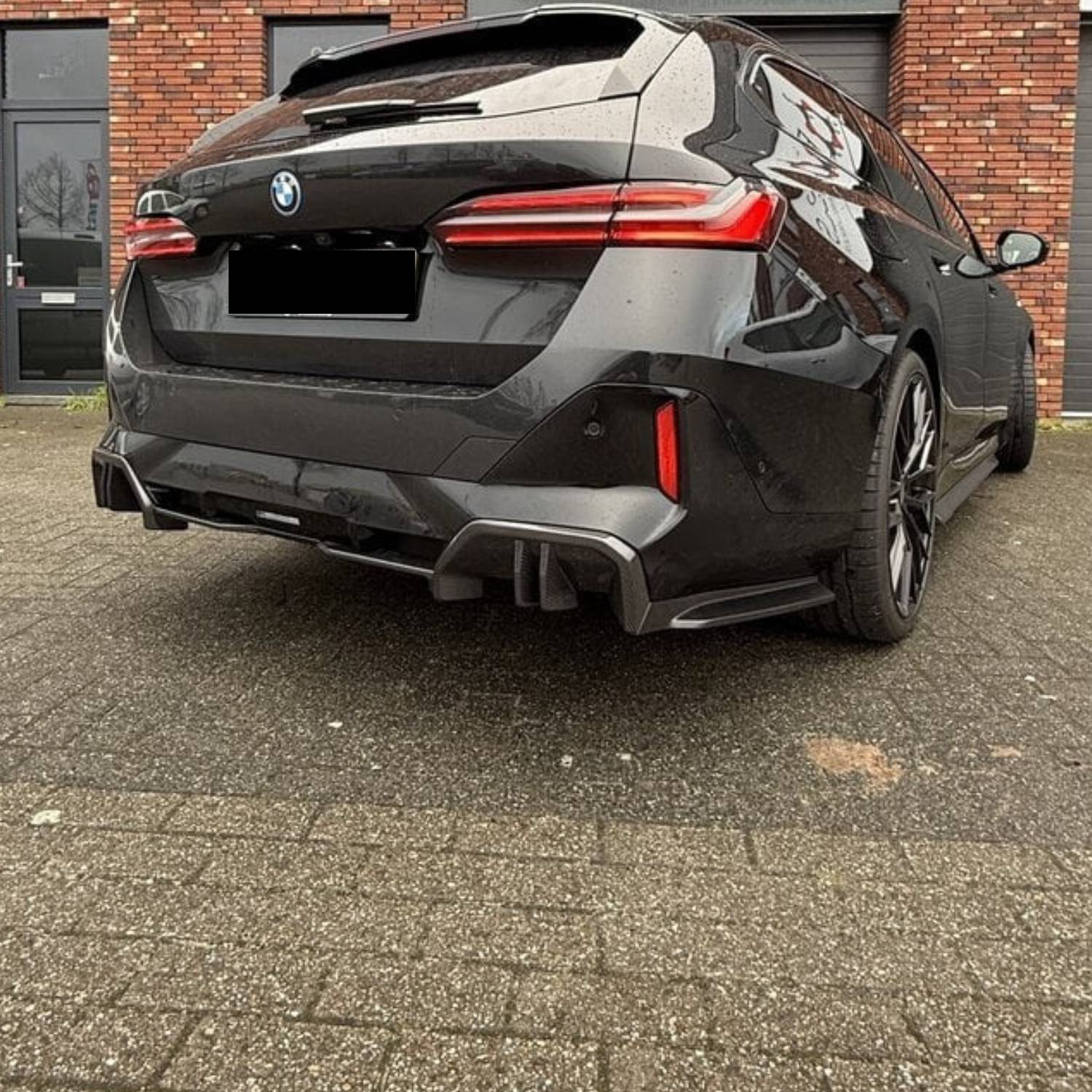 BMW Série 5 G60 G61 Carbone Pré-imprégné Mp Style Diffuseur Par OPTIC (2024+)