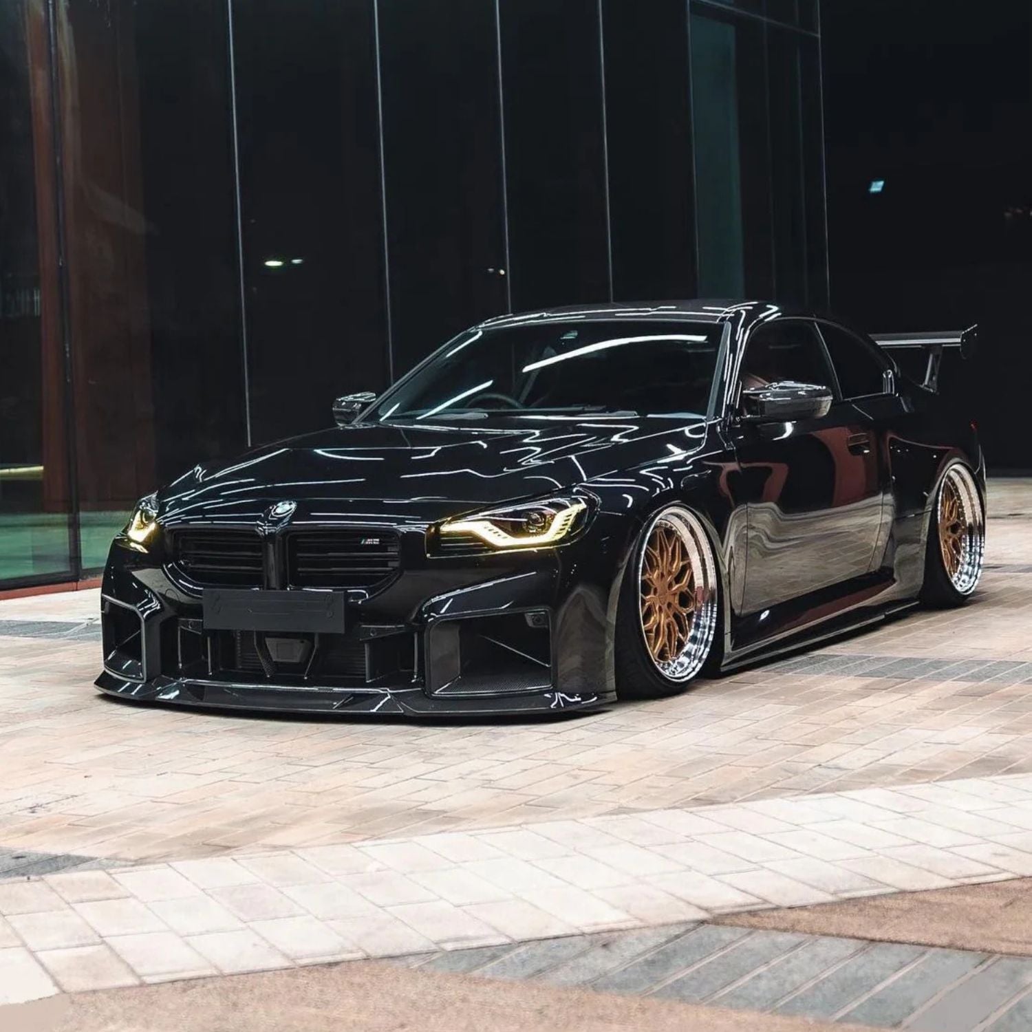 BMW M2 G87 Carbone Pré-imprégné Extensions de bas de caisse Par OPTIC (2023+)