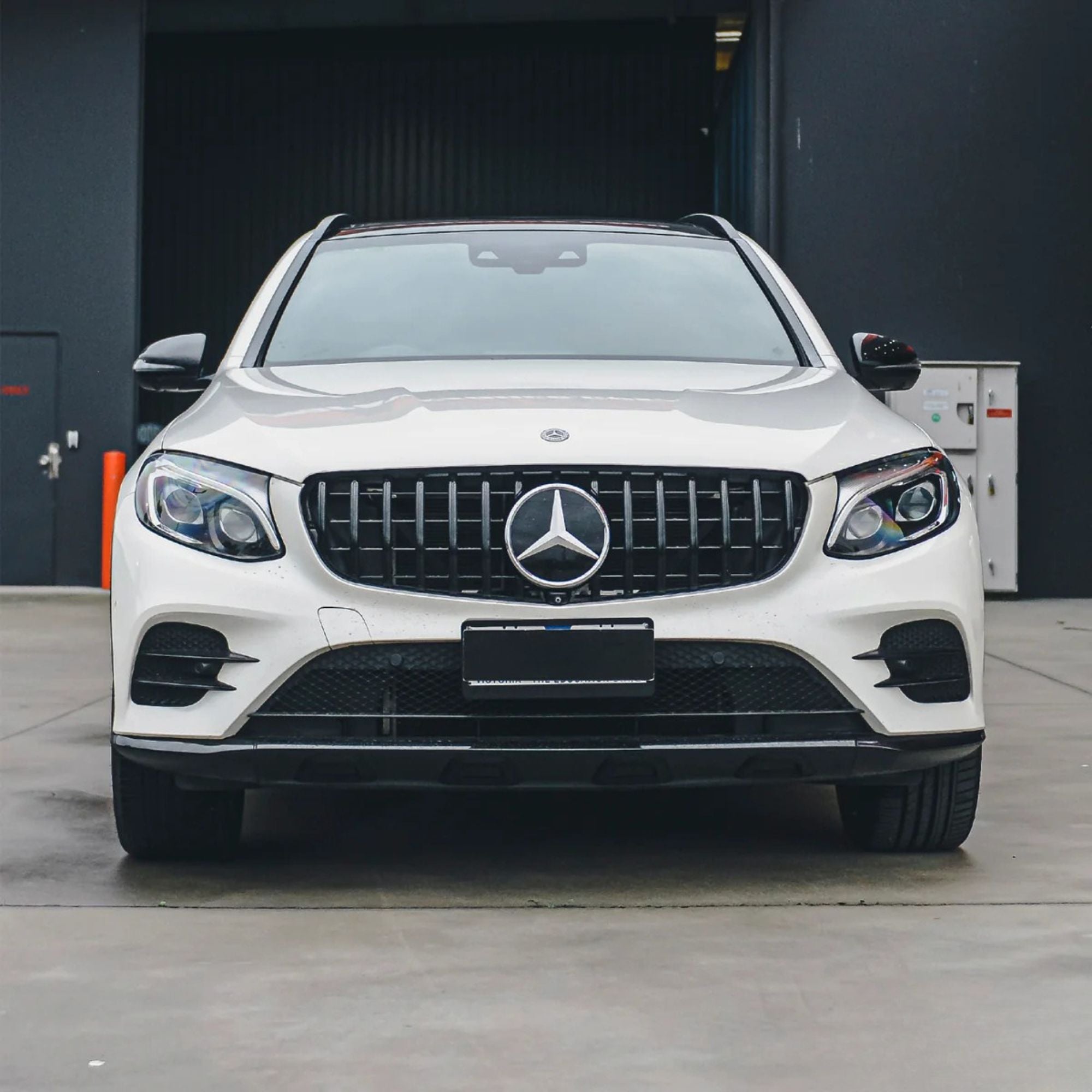 Calandre style Panamericana GT noir brillant pour Mercedes GLC X253/C253 (2015-2019)