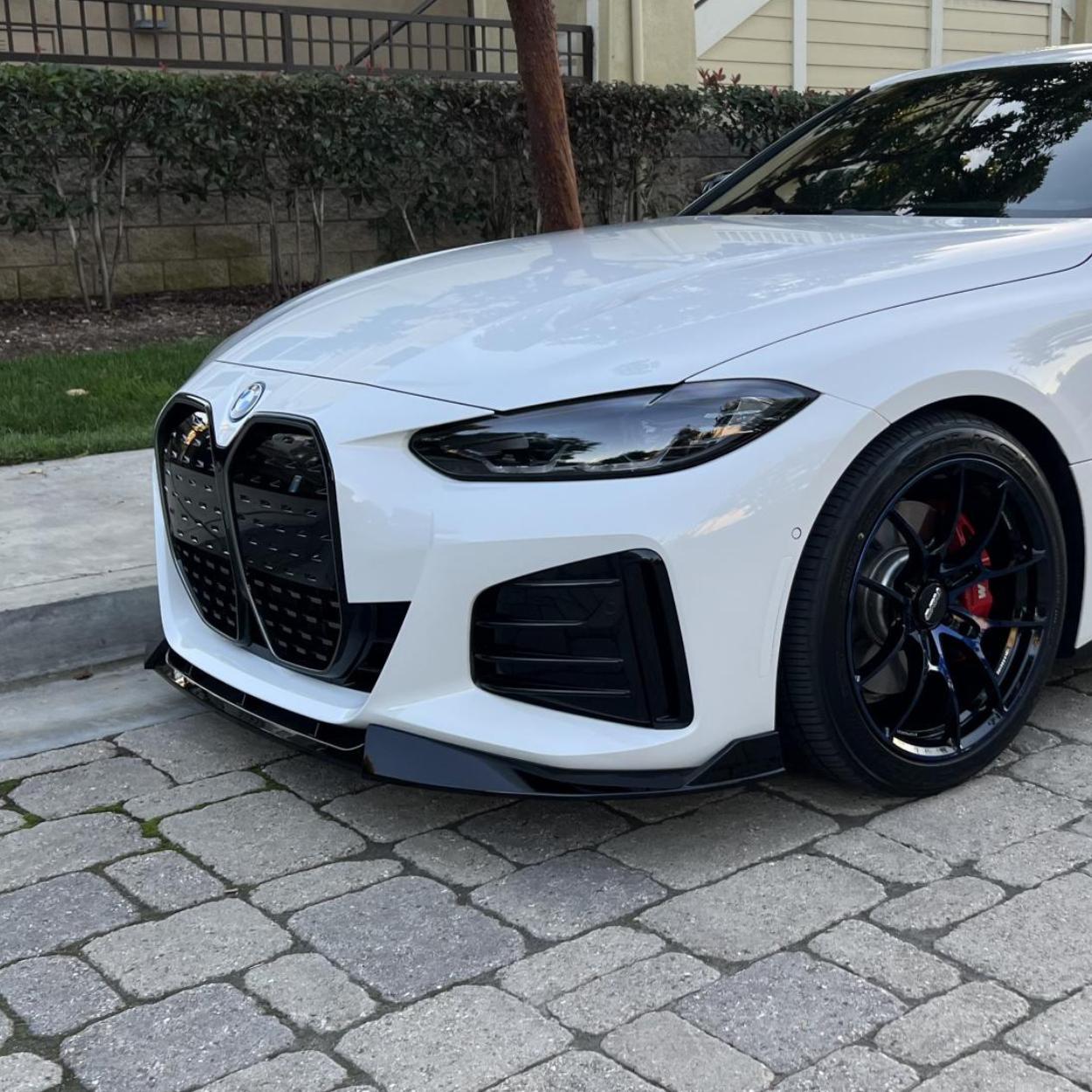 BMW 4 Reeks G26 M Sport Hoogglans zwart Wedstrijdmodel Frontlip (2020+