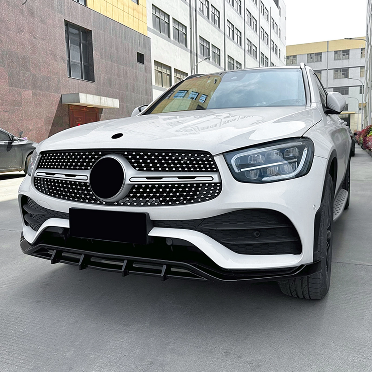 Mercedes GLC X253/C253 Facelift Hoogglans Zwart Voorlip Splitter (2020-2022)