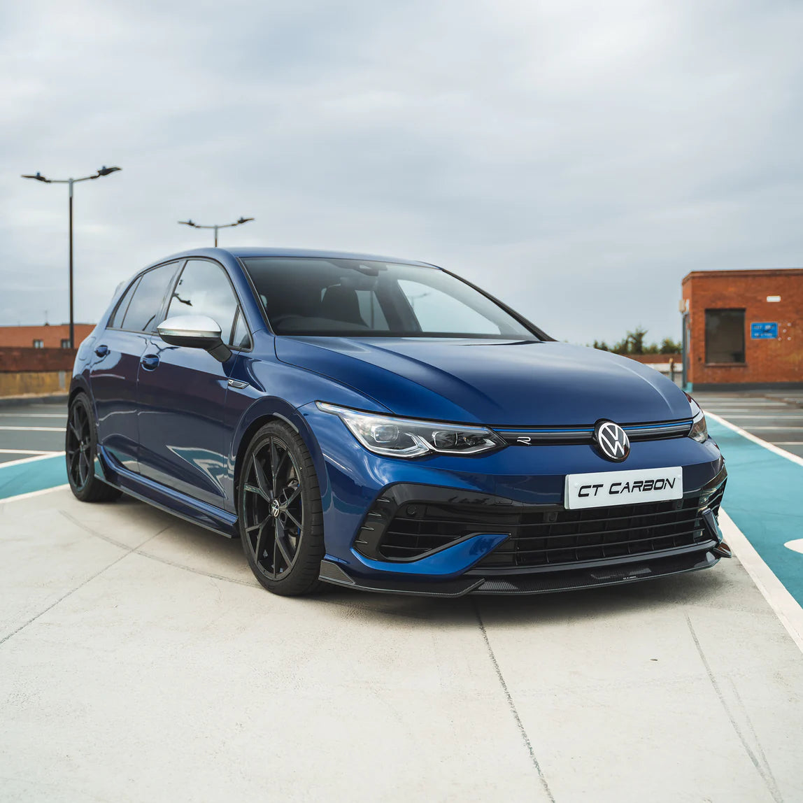 VW GOLF MK8 R CARBON FIBRE ZIJKANTEN - CT DESIGN