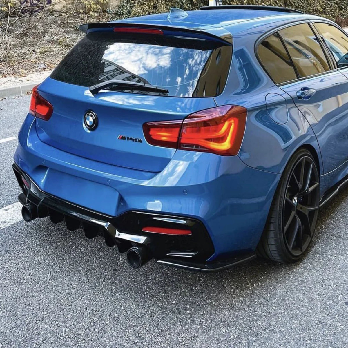 BMW 5 Series 535i (F10/F11) Straight Cut Carbon Exhaust Tips