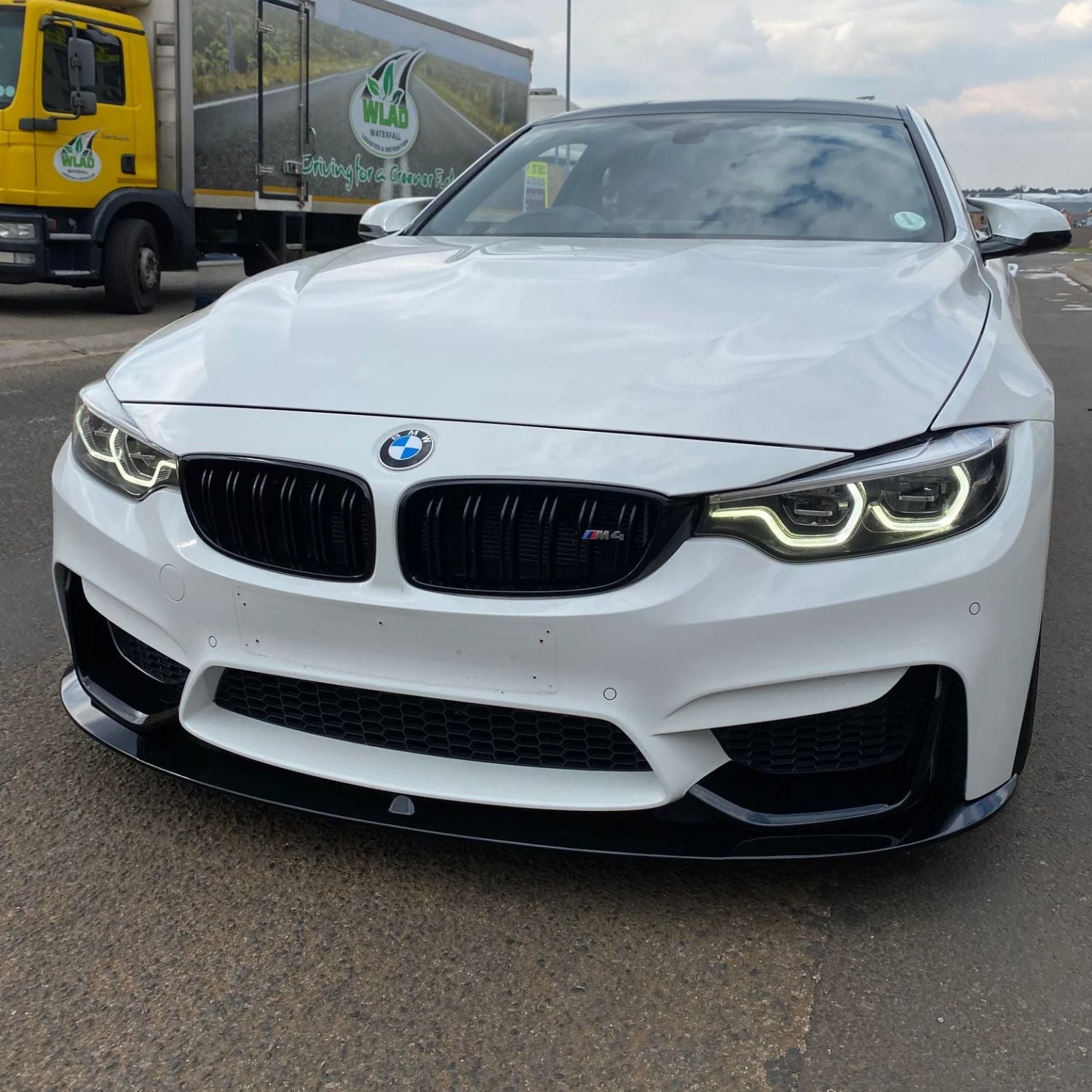 BMW M3 F80/M4 F82 F83 Hoogglans zwart MP Style Frontlip (2014-2019)