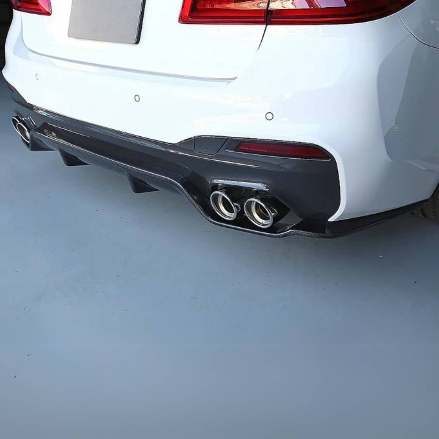 BMW Série 5 G30 G31 M-Sport Noir brillant 3D Style Diffuseur (2017-2020)