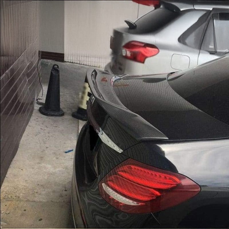 Mercedes Classe E W213 Berline Becquet Arrière R Style en Carbone Pré-imprégné (2017-2023)